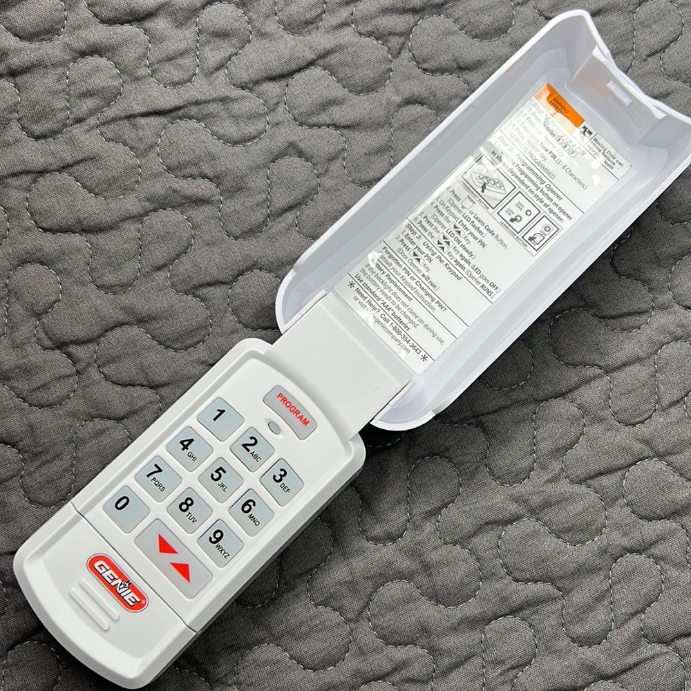 Genie wireless keypad entry system for garage door